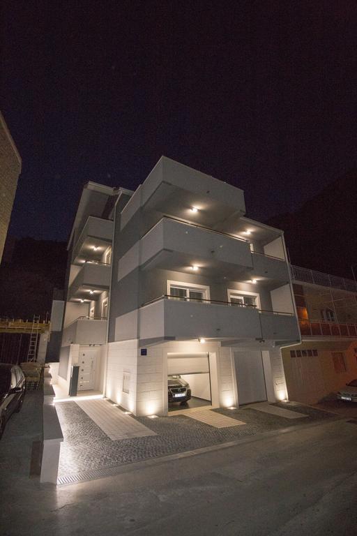 Lct Apartment Laura Omis Exterior photo